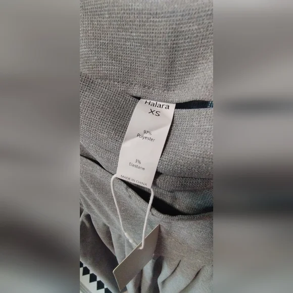 NWT Halara Xs Grey Jumpsuit - Picture 4 of 8